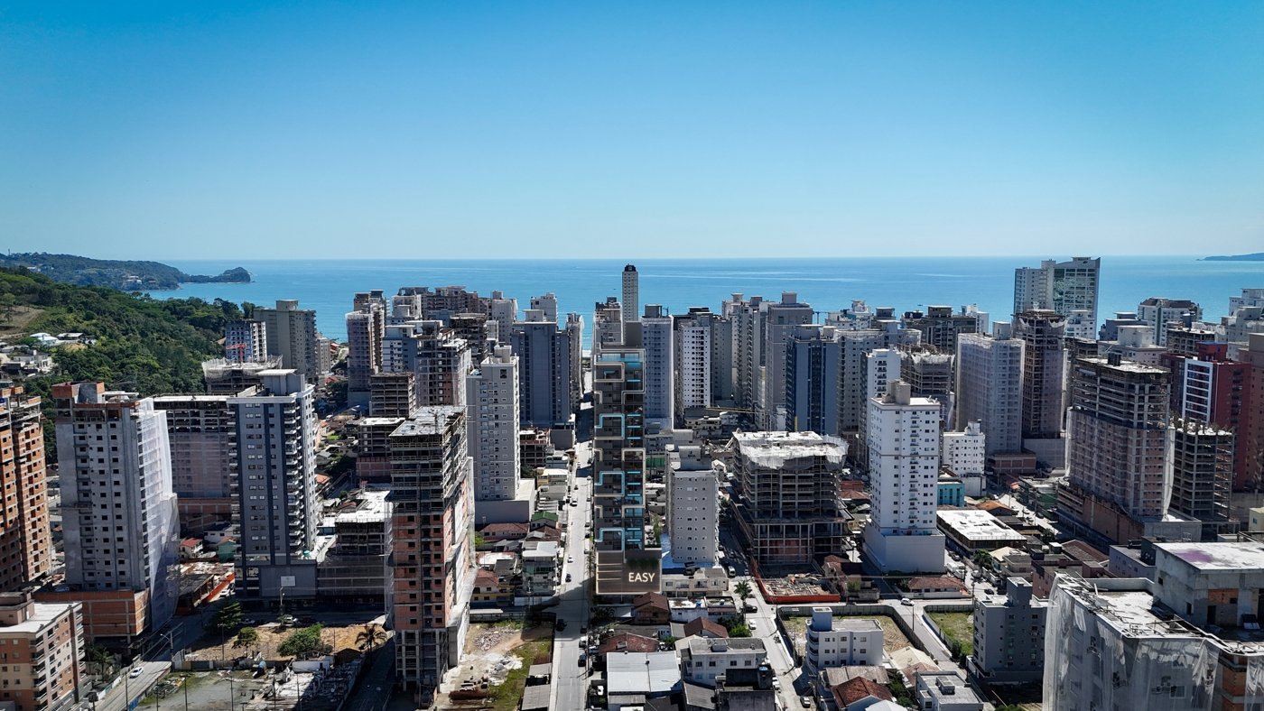 Easy, Inserção em foto aérea